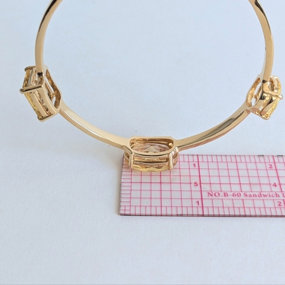 Kate Spade Vegas Jewels Chunky Basket Setting Bangle Bracelet Gold Citrine Hue - Picture 10 of 11